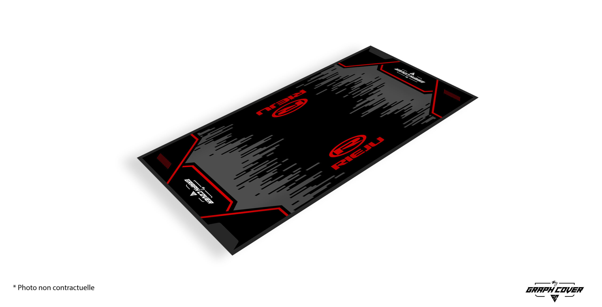 L’esprit racing espagnol au cœur de votre garage. Le tapis sol moto Rieju Modèle 2 célèbre la passion et la performance de la célèbre marque ibérique.