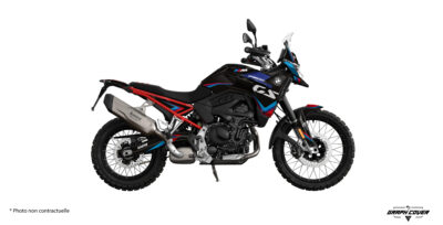 Redonne vie à ta BMW F900 GS avec notre tout nouveau kit déco BMW GS – Collection Heritage.