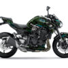 Avec ce kit déco Kawasaki Z900, votre moto ne passe plus inaperçue et reflète votre personnalité sur la route comme lors des rassemblements.