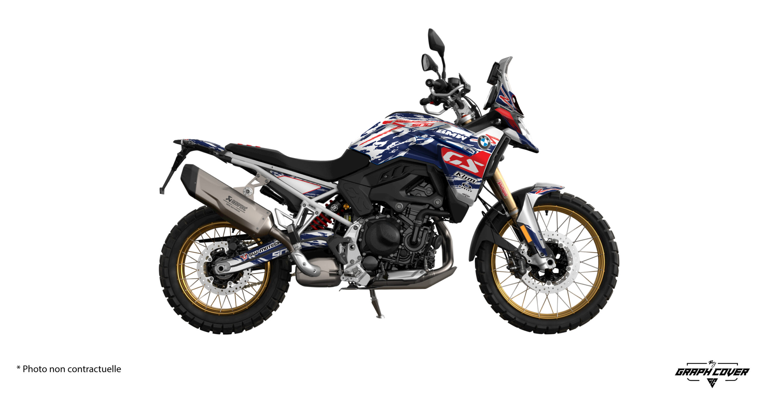 Offrez un nouveau souffle à votre BMW avec le Kit déco F900GS design Slash, une création pensée pour les aventuriers qui veulent allier performance et style.