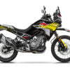 CF-Moto-450-MT-2024+-Tyr-Jaune-3D Offrez un nouveau style à votre moto avec les stickers CF Moto 450 MT. Le design Tyr transforme votre trail en véritable machine de rallye-raid.