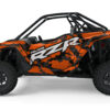 POLARIS-RZR-PRO-S-PRO-R-PRO-XP--25+-Stealth-Orange-3D Impose ton style et affirme ta présence sur chaque terrain avec le Kit déco RZR Pro XP– Design Stealth qui s’inspire des motifs militaires contemporains.