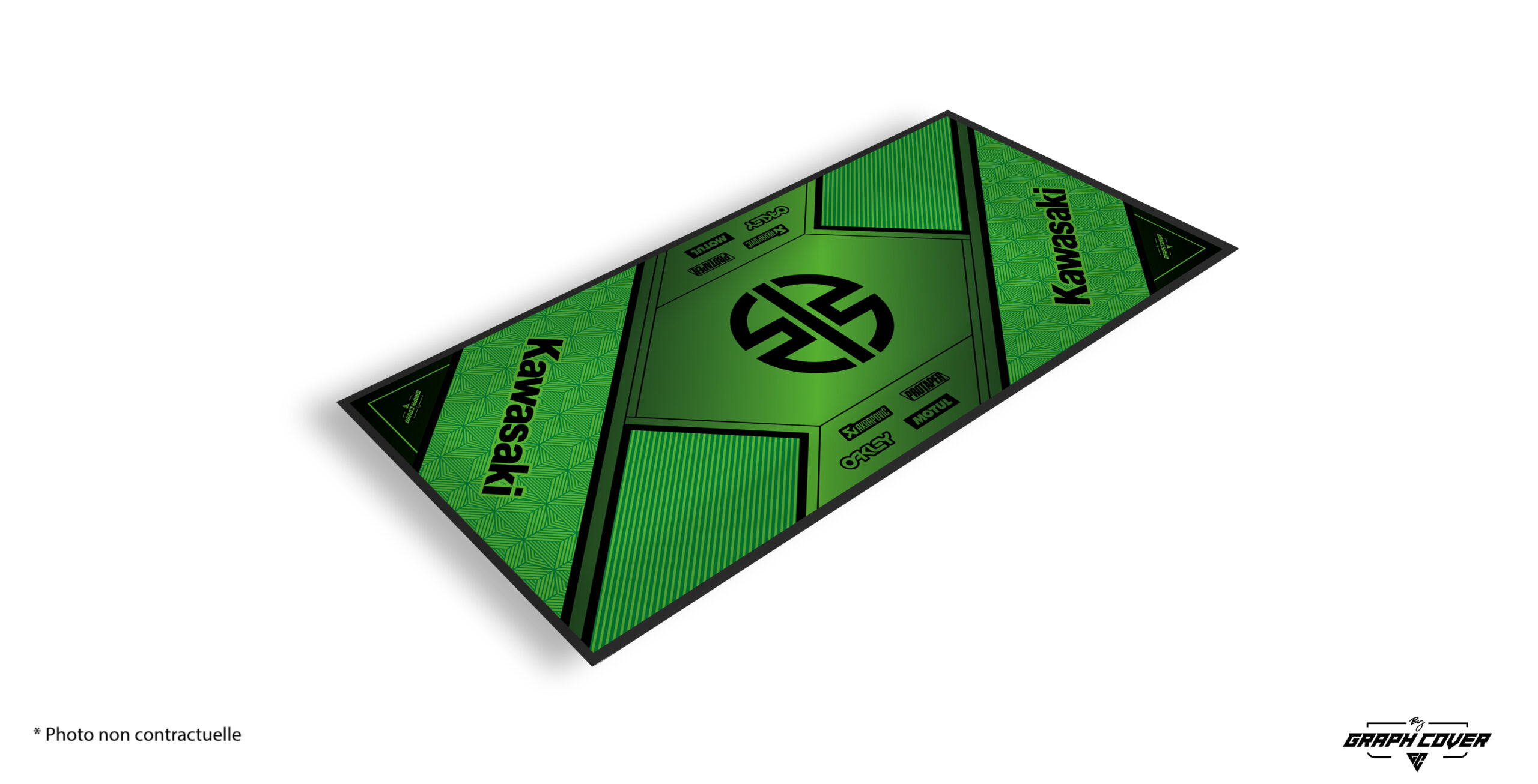 TAPISMOTOMODEL3KAWASAKIV95x200_3D Le tapis moto personnalisable Kawasaki Modèle 3 capture l’esprit de la marque japonaise : audace, innovation et performance.