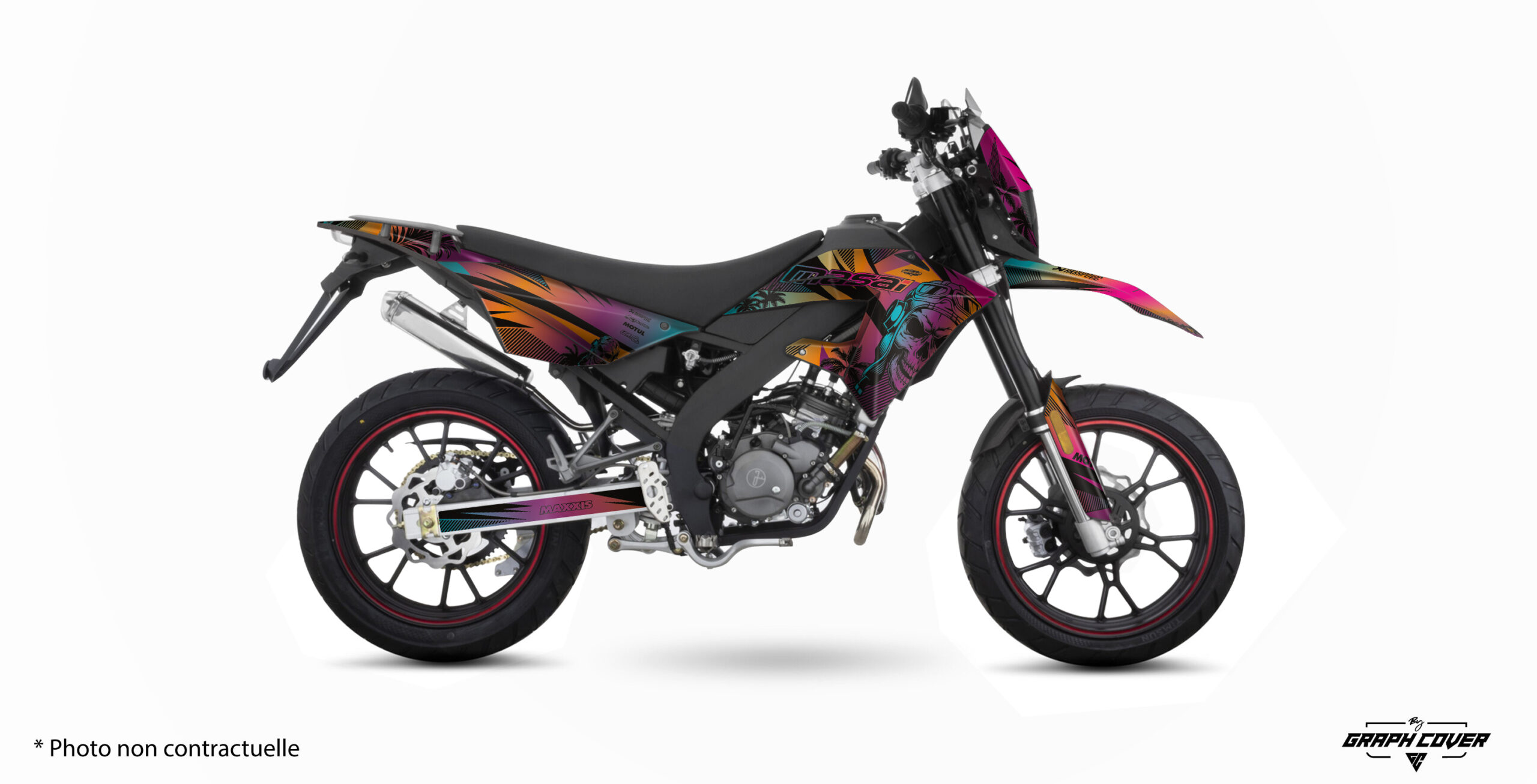 Masai-X-Ray-50---19+-Skinoo-Bleu-Rose_3D Personnalisez votre moto avec le Kit déco Masai X-Ray 50 Skinoo. Design tropical , fabrication française, vinyle premium et personnalisation sur mesure.