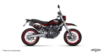 Kit déco Mash X-Ride 125 Line : 3 coloris au style rétro et sportif. Personnalisez votre moto avec un kit premium fabriqué en France.